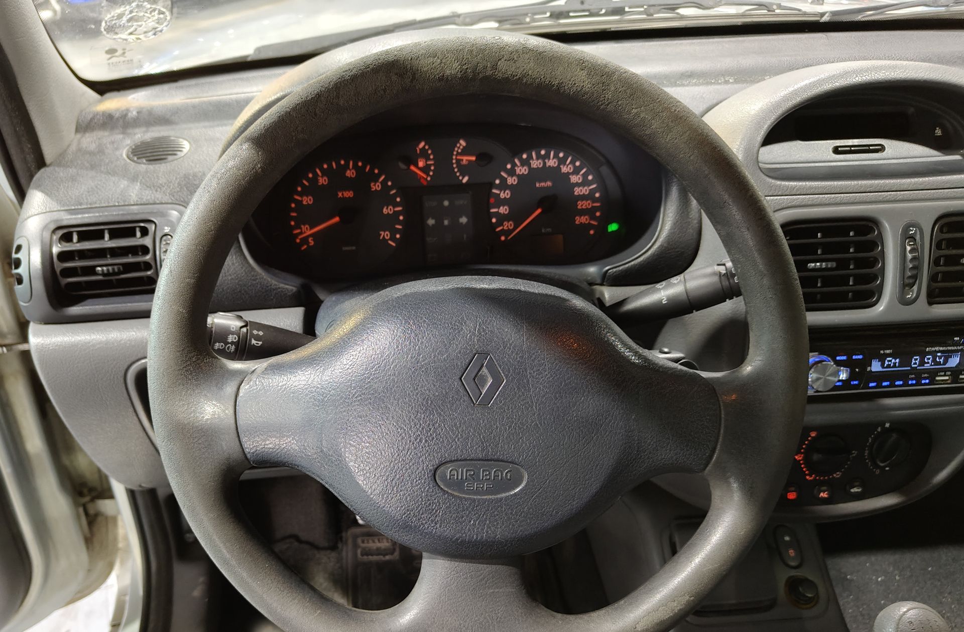 Renault Clio 1.2 RT - foto 17