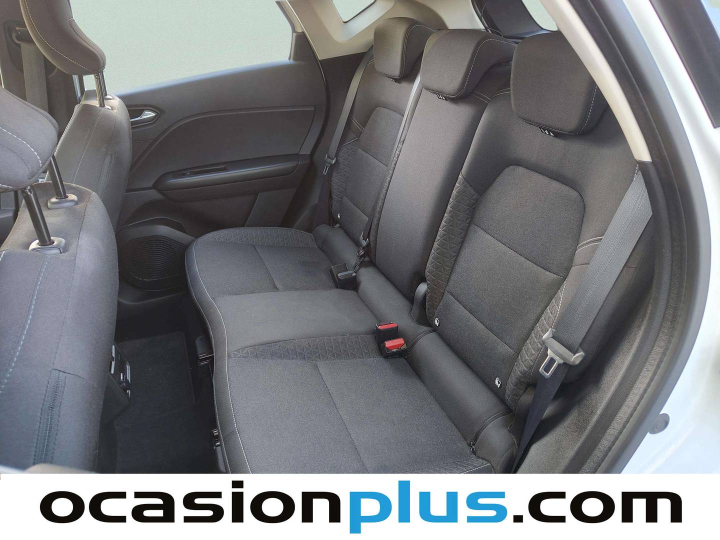 Foto asientos traseros Mitsubishi ASX Mitsubishi ASX 130T MHEV Motion (140 CV)