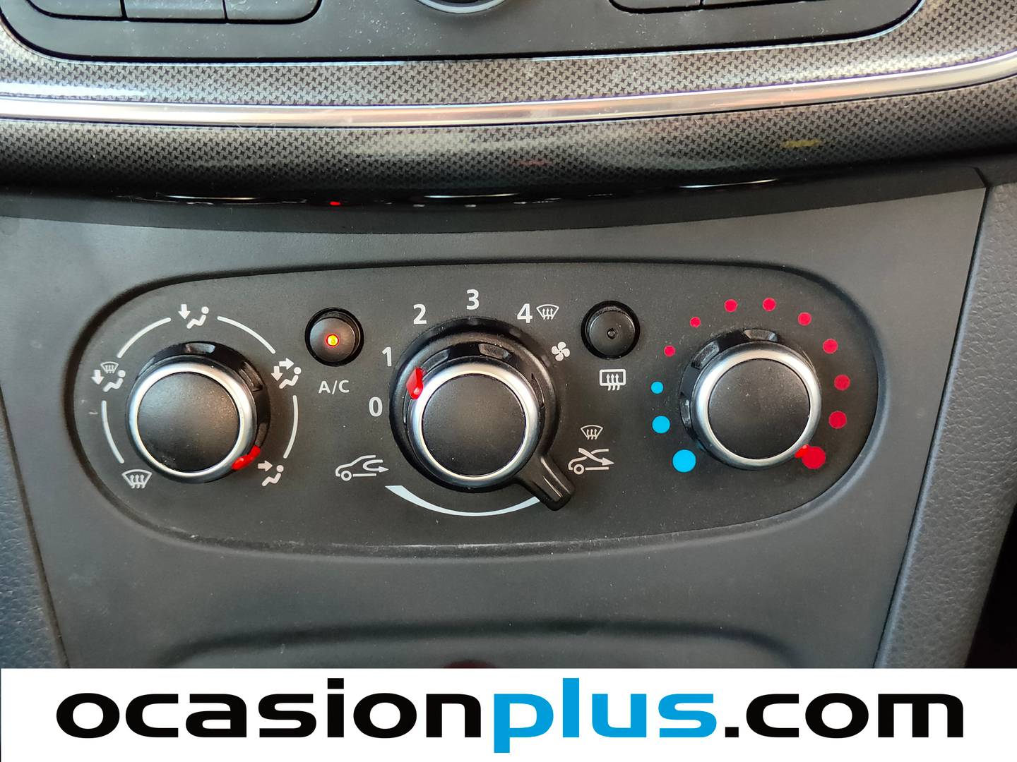 Extras del Dacia Logan Dacia Logan MCV Stepway Comfort TCE (90 CV)