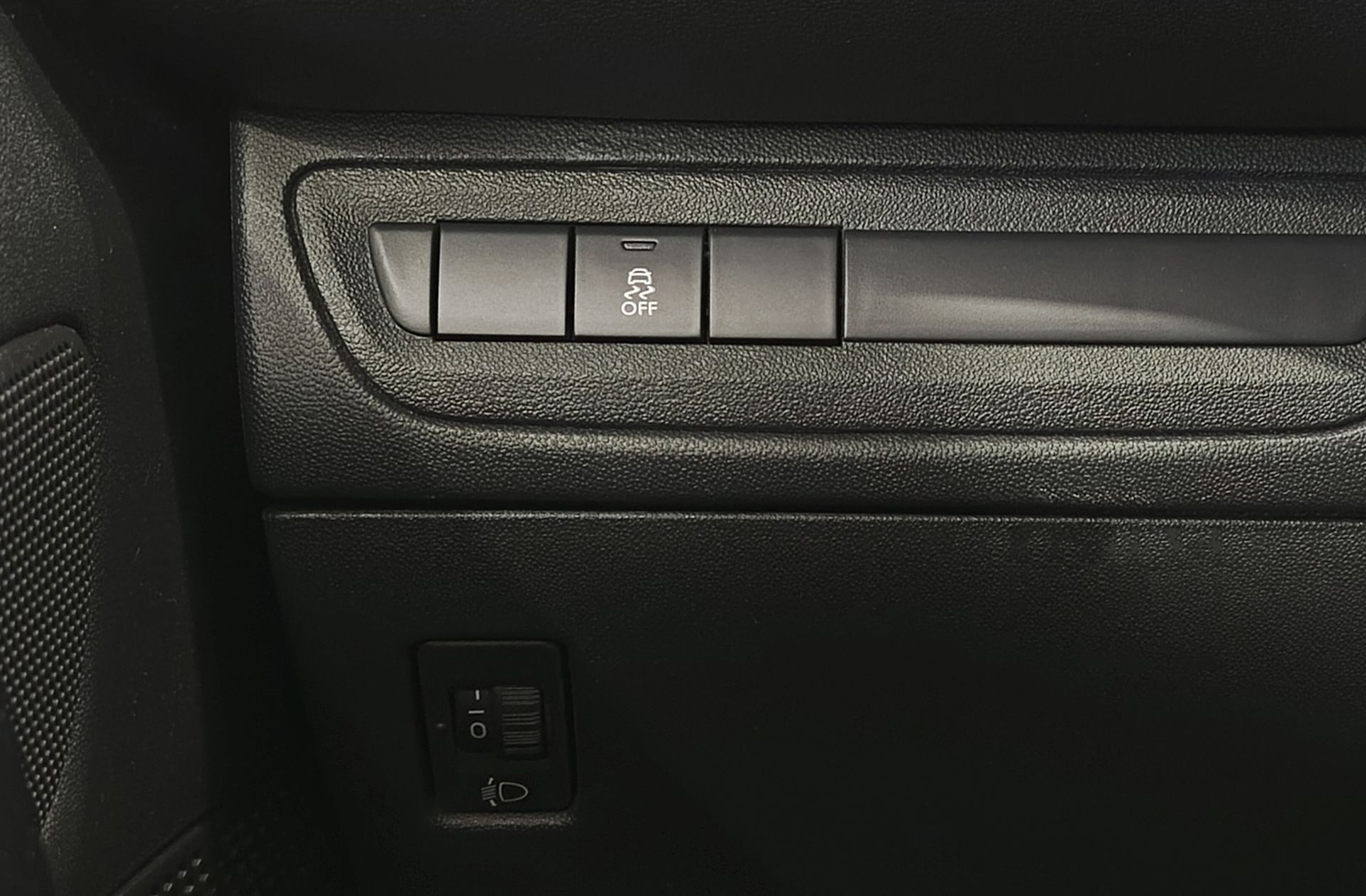 Peugeot 208 1.4 HDi Active - foto 19