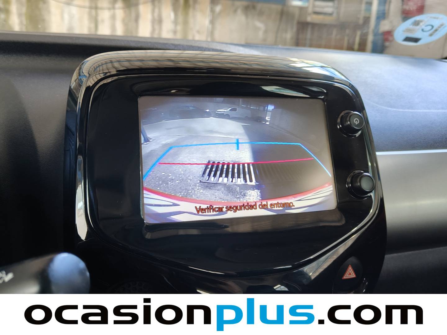 Extras y acabados del Citroën C1 Citroën C1 PureTech 82 City Edition (82 CV)