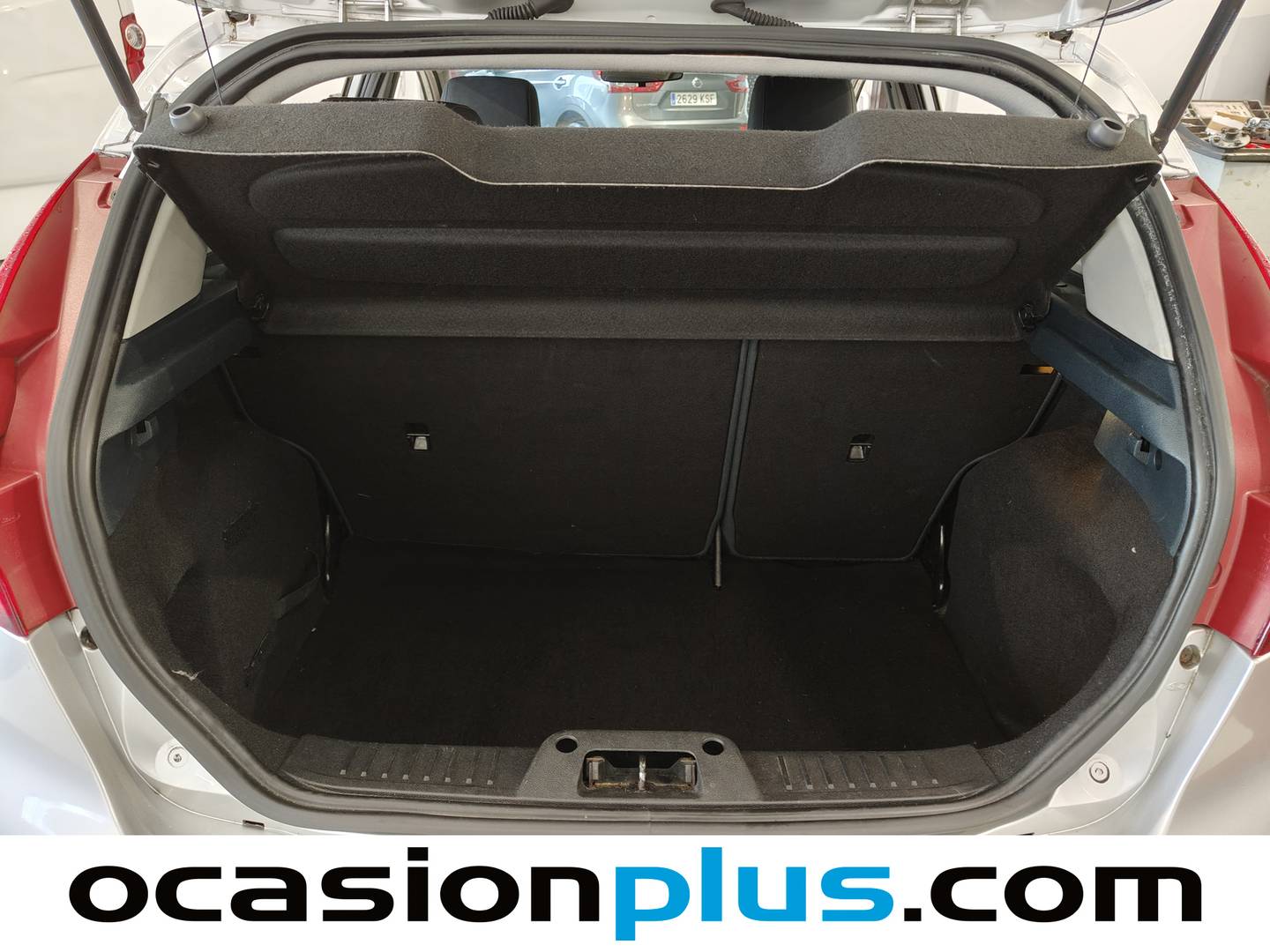 Foto asientos delanteros Ford Fiesta Ford Fiesta 1.25 Trend (82 CV)