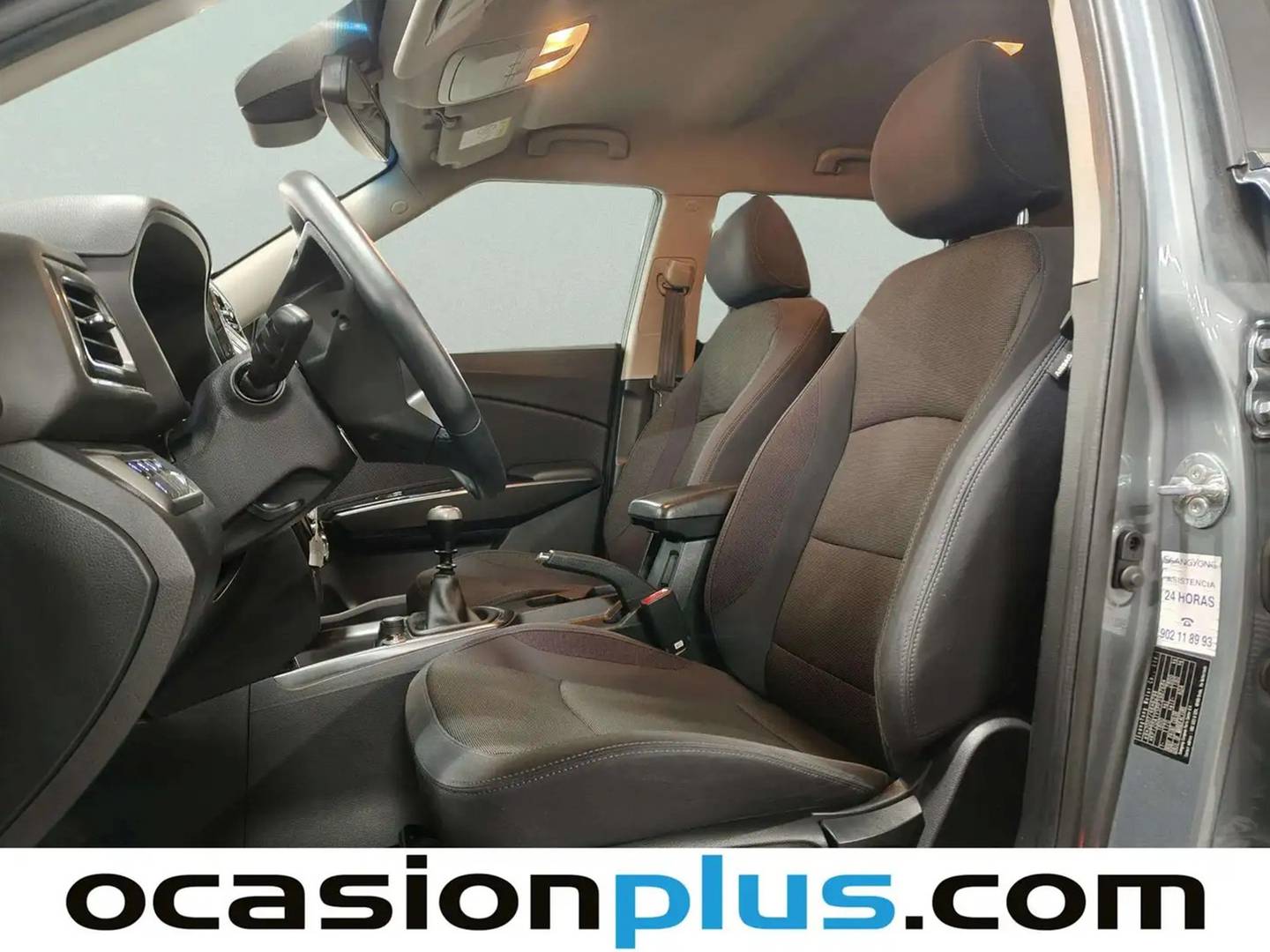 Foto asientos delanteros SsangYong Tivoli SsangYong Tivoli G12T Urban Plus (128 CV)