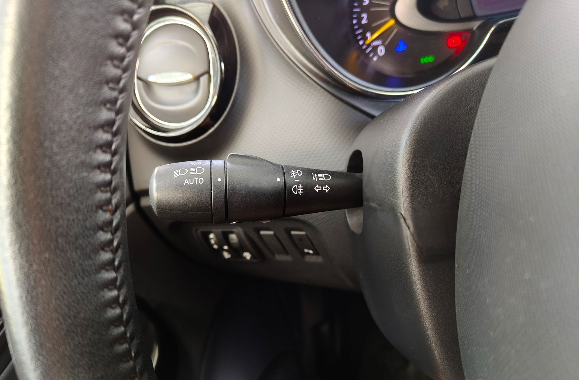 Renault Captur Zen Energy TCe EDC - foto 22