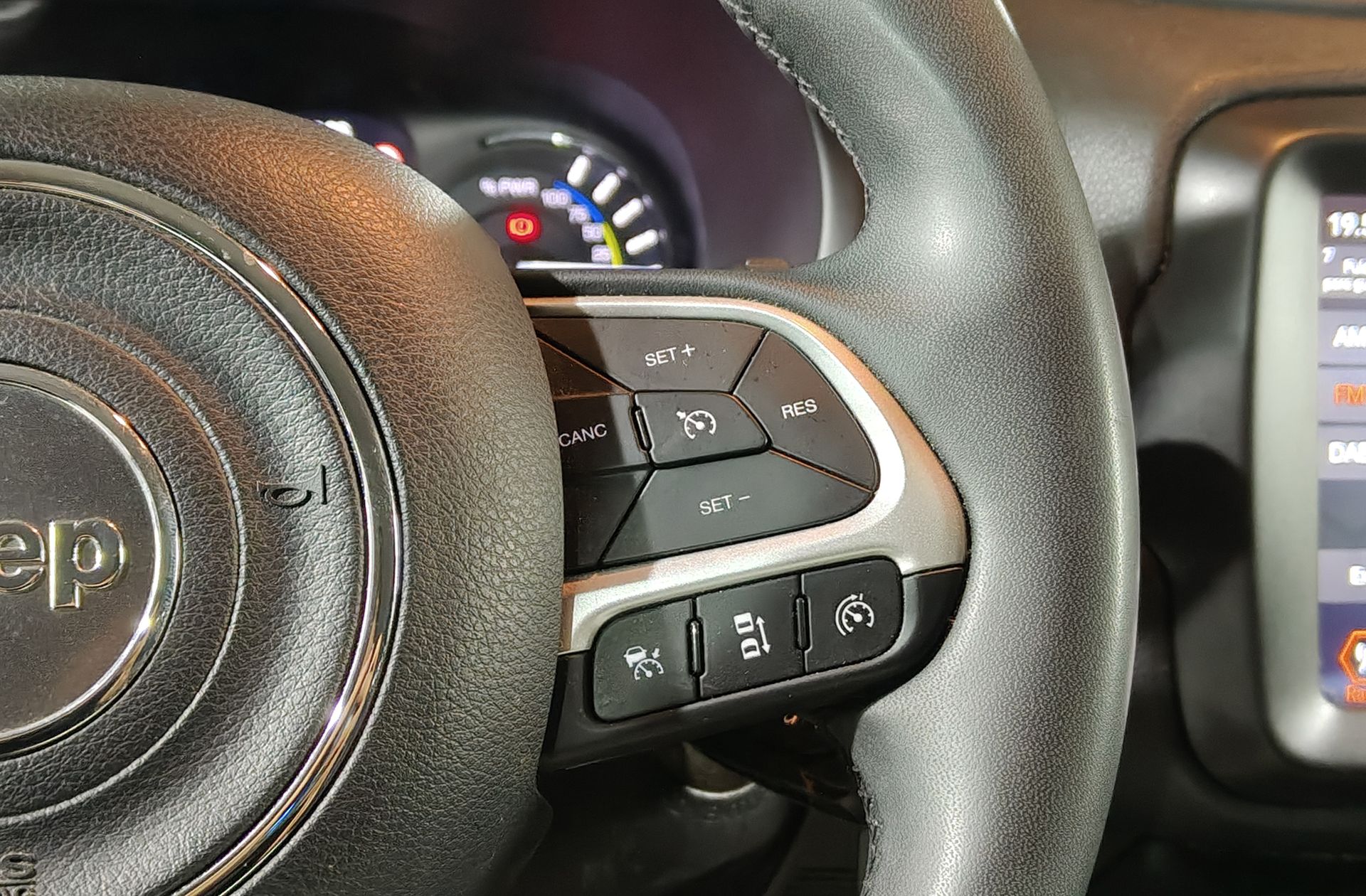 Jeep Renegade 1.3 PHEV 4xe Limited - foto 19