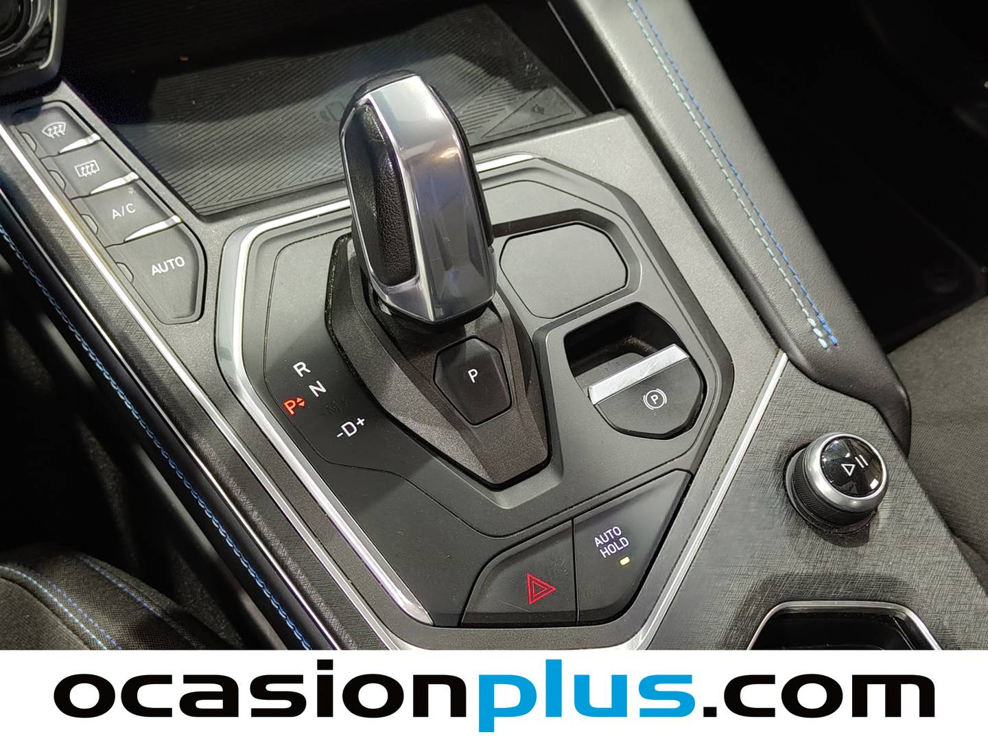 Foto Lynk & Co 01 Lynk & Co 01 1.5 HEV (197 CV)