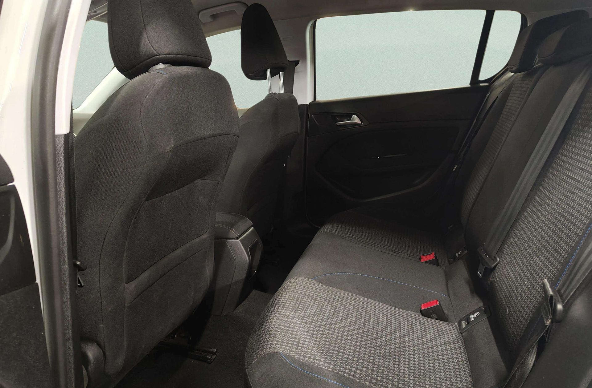 Peugeot 308 BlueHDi 130 Style - foto 11