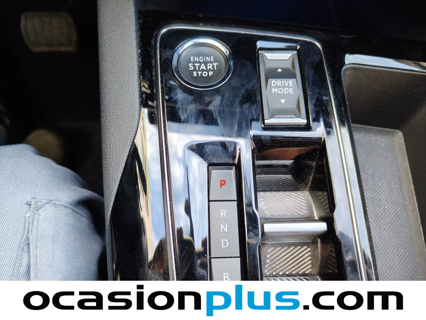 Foto Peugeot 3008 Hybrid Peugeot 3008 Hybrid 300 Allure Pack e-EAT8 (300 CV)