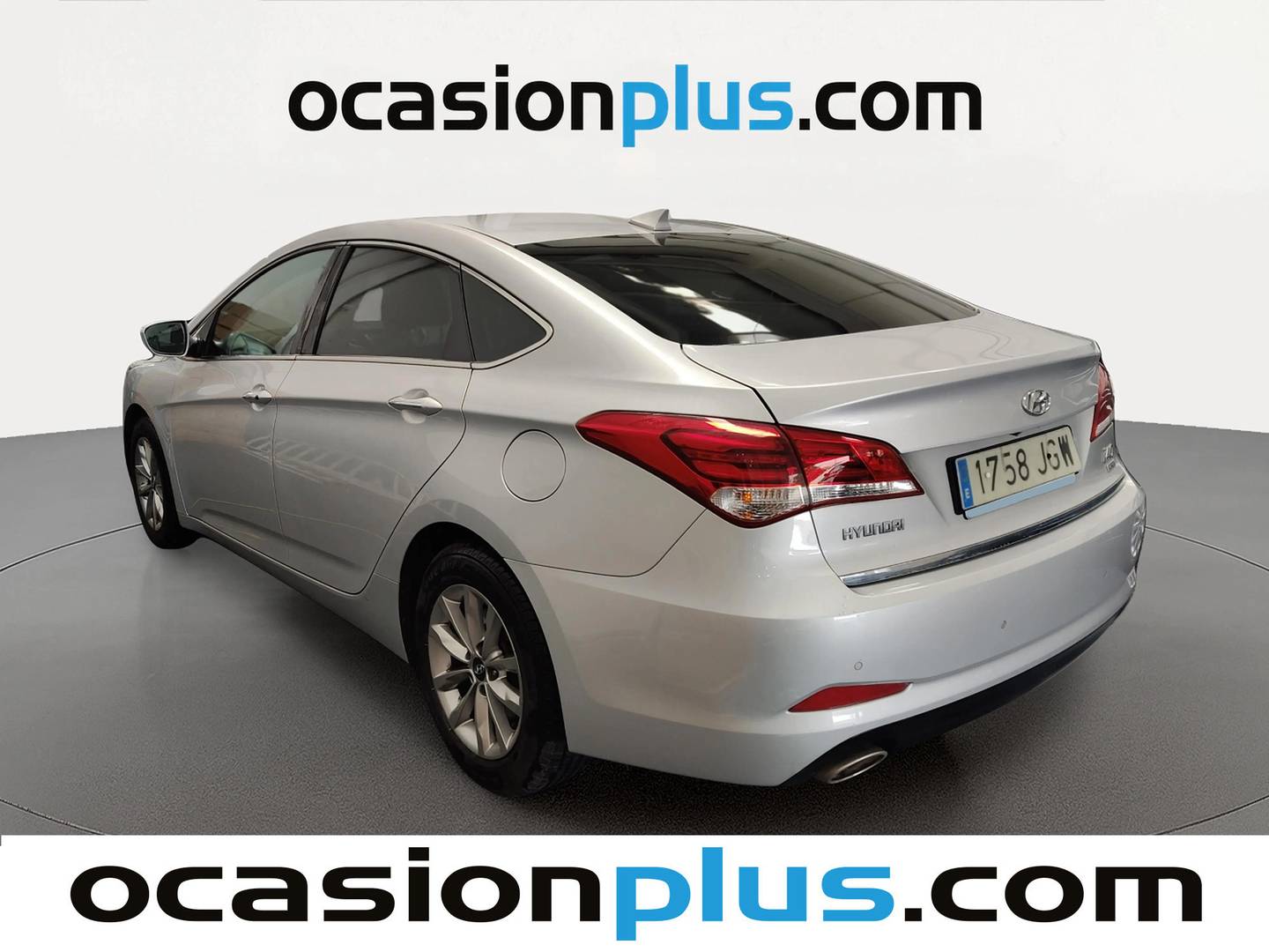 Foto trasera Hyundai i40 Hyundai i40 1.7 CRDI BlueDrive Tecno (141 CV) izquierda
