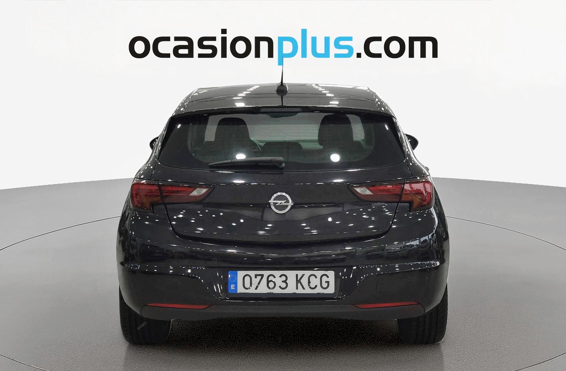 Opel Astra 1.6 CDTi Dynamic - foto 14