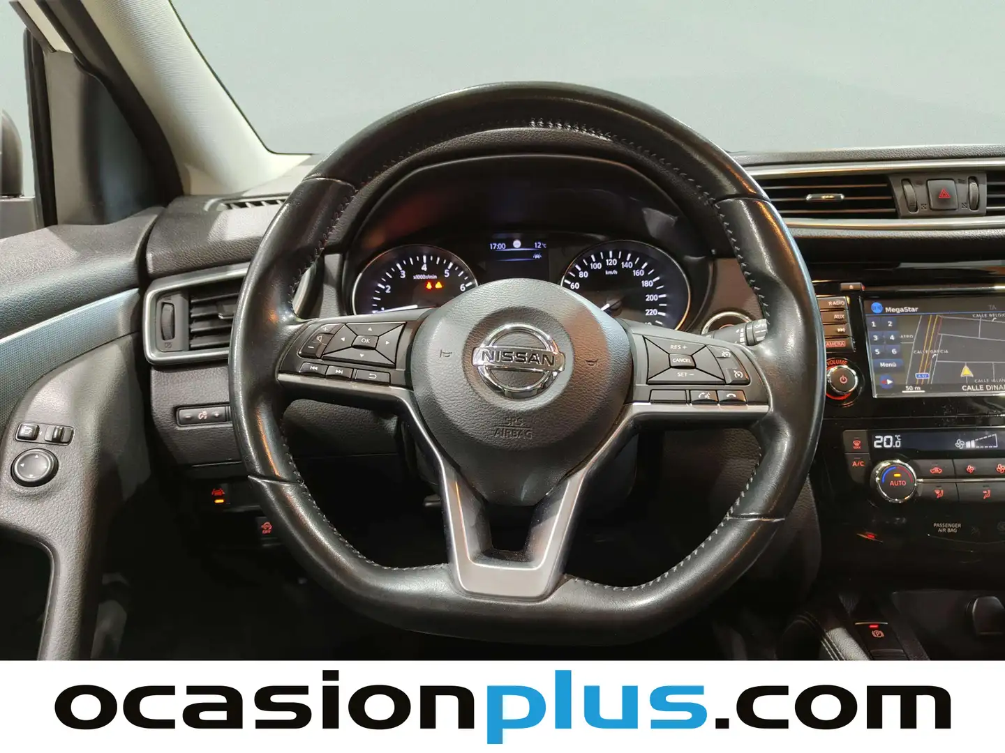 Foto Nissan QASHQAI Nissan Qashqai DIG-T 115 N-Connecta 4x2 (115 CV)