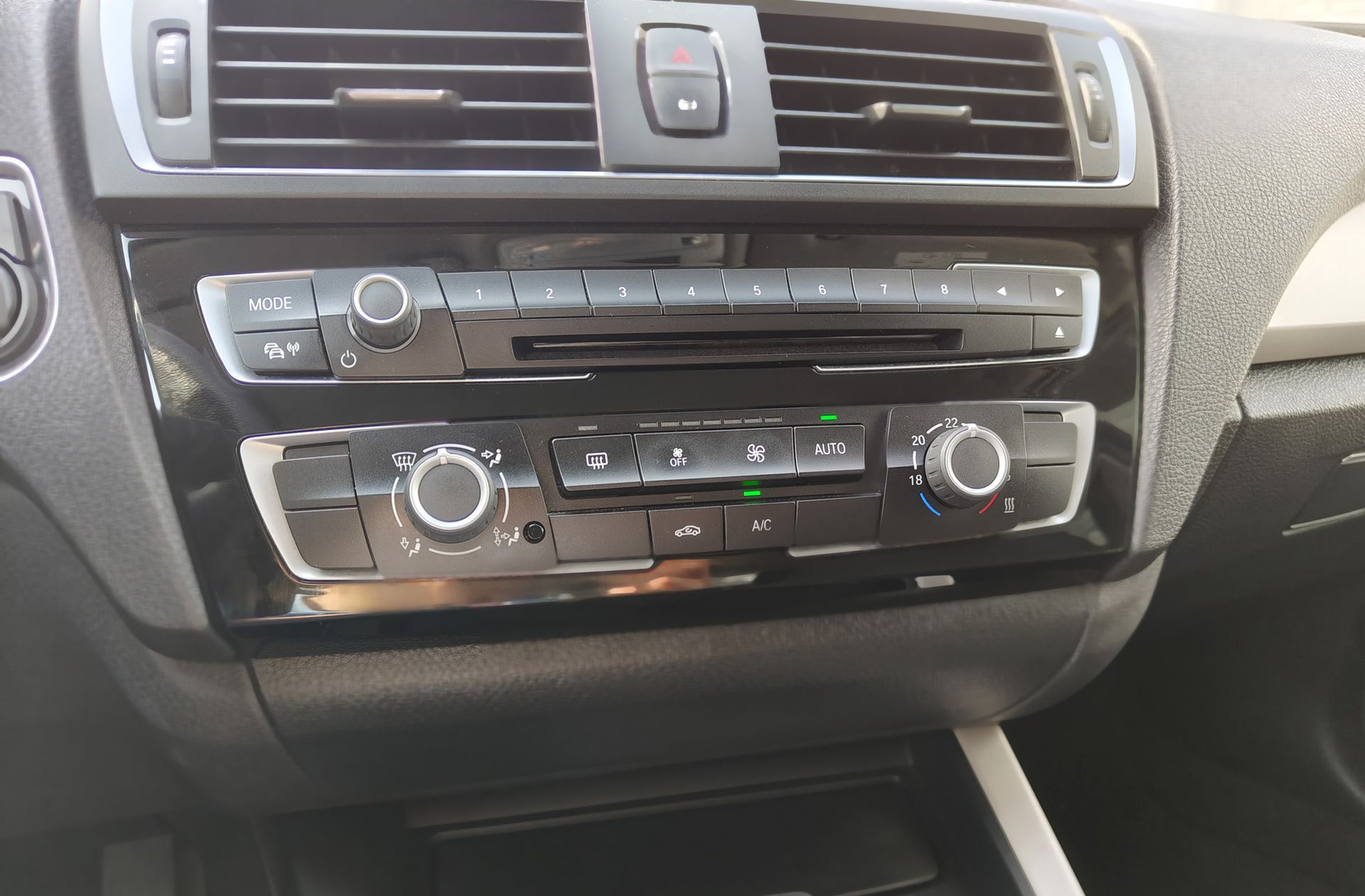BMW Serie 1 116d - foto 29