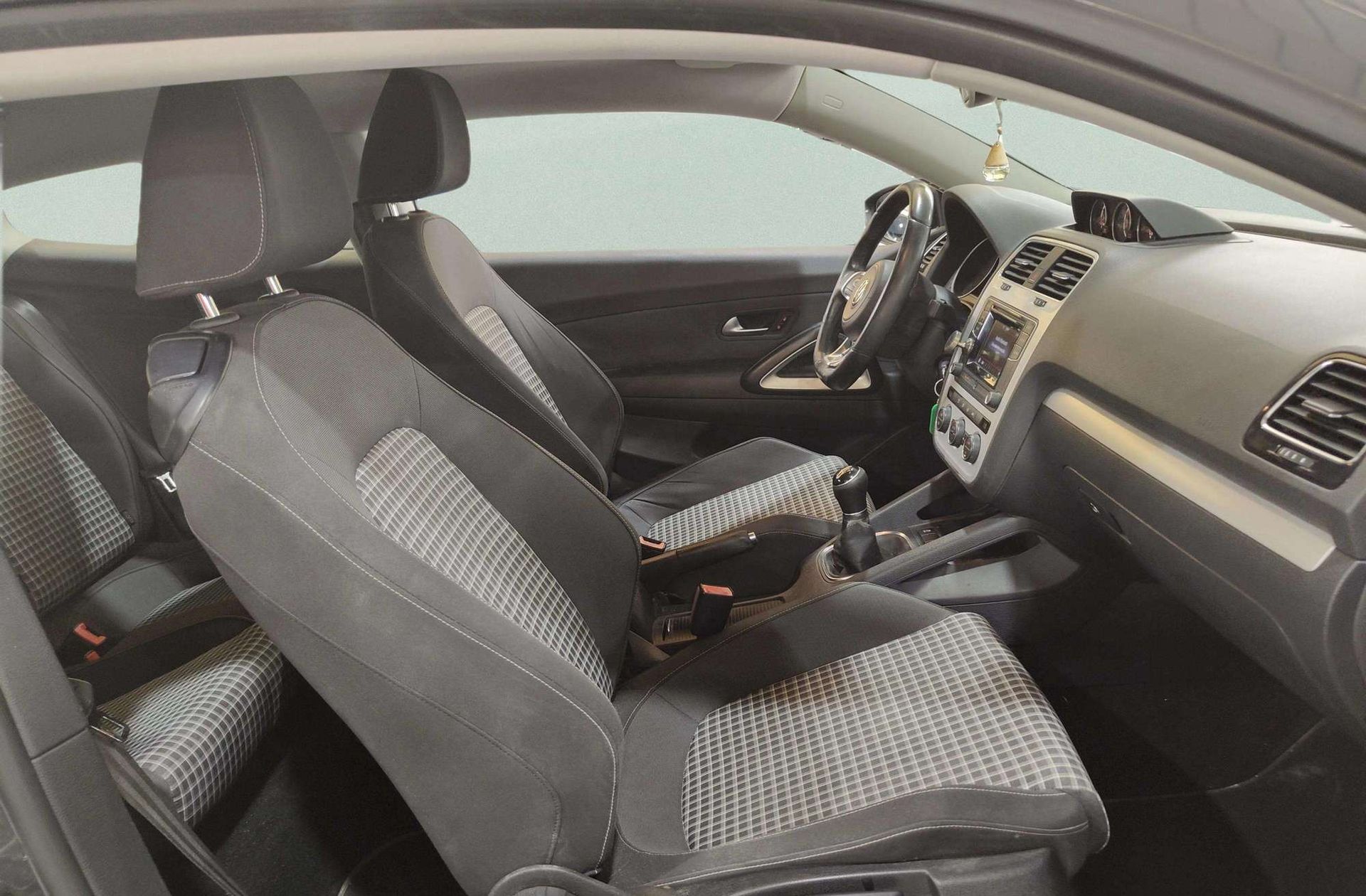 Volkswagen Scirocco R-Line 1.4 TSI BMT - foto 19