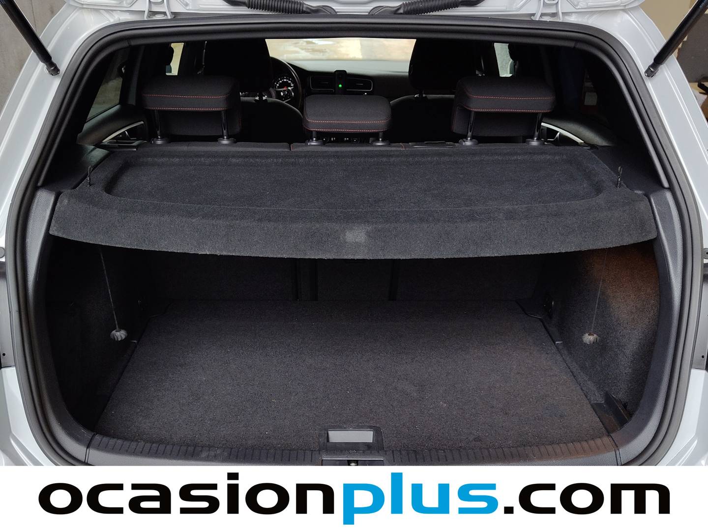 Fotos maletero Volkswagen Golf Volkswagen Golf GTI 2.0 TSI (230 CV)