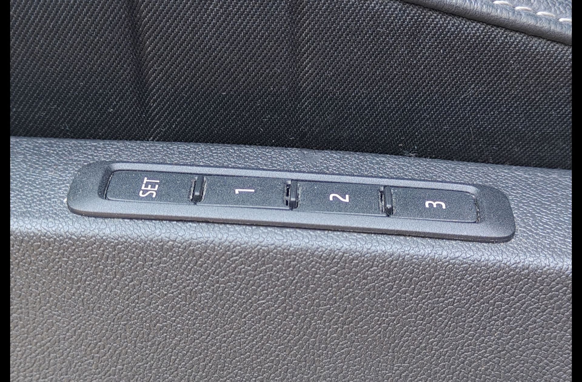 Škoda Octavia 2.0 TDI Style DSG - foto 12