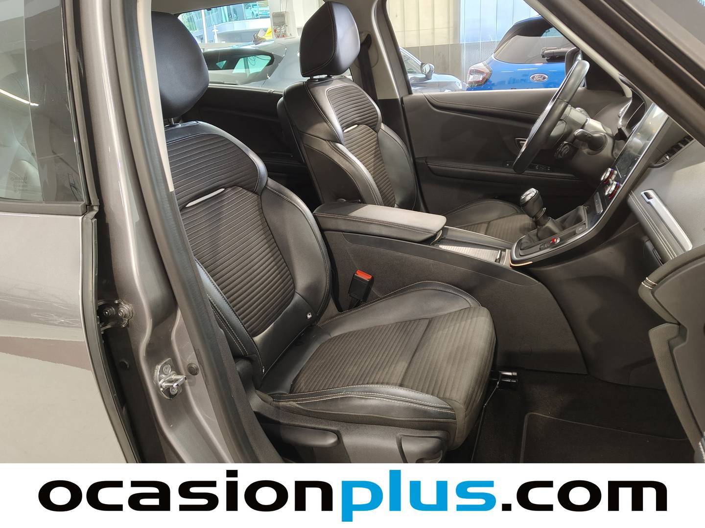 Renault Grand Scénic Renault Grand Scenic Zen TCe 7 Plazas (130 CV) al mejor precio