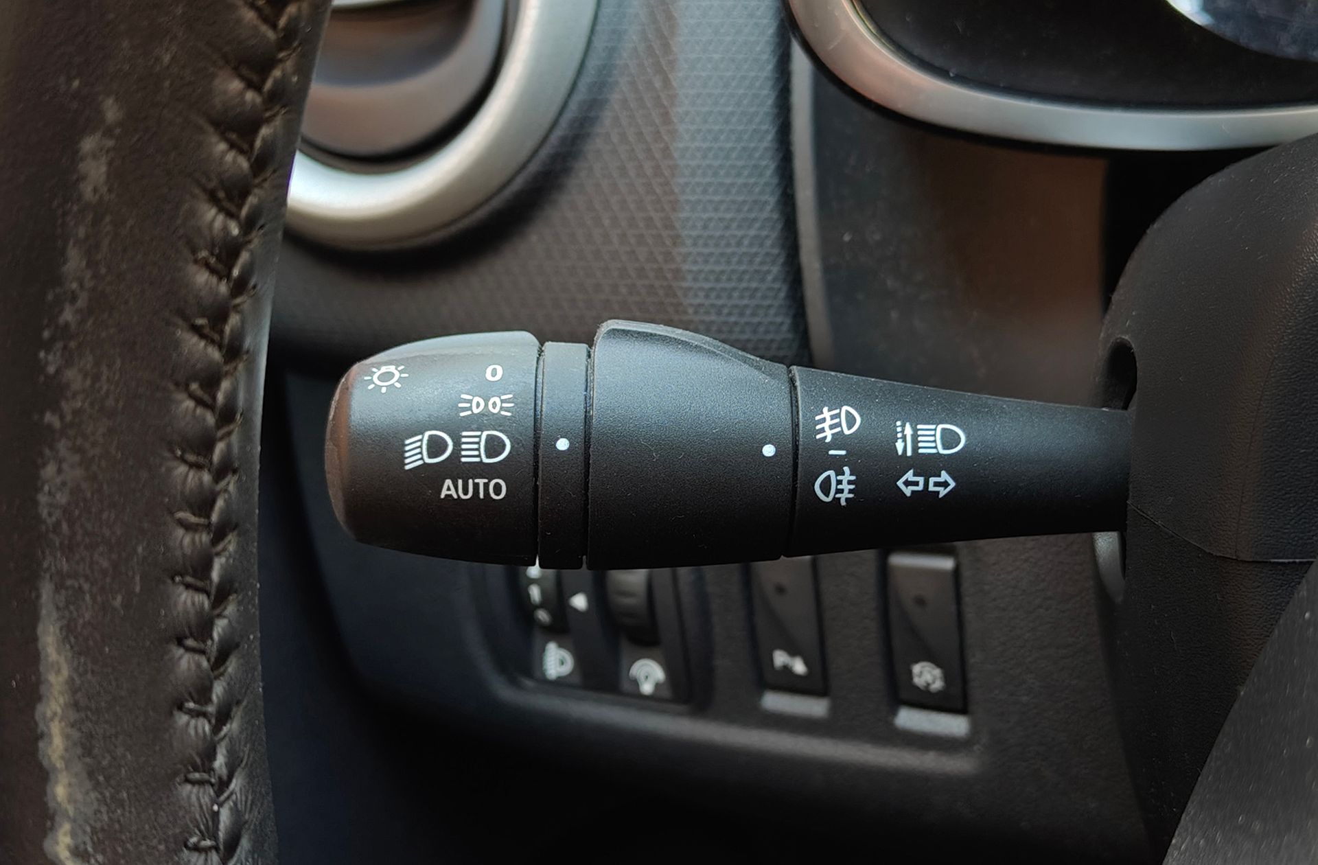 Renault Clio TCe 90 Technofeel Energy eco2 - foto 27