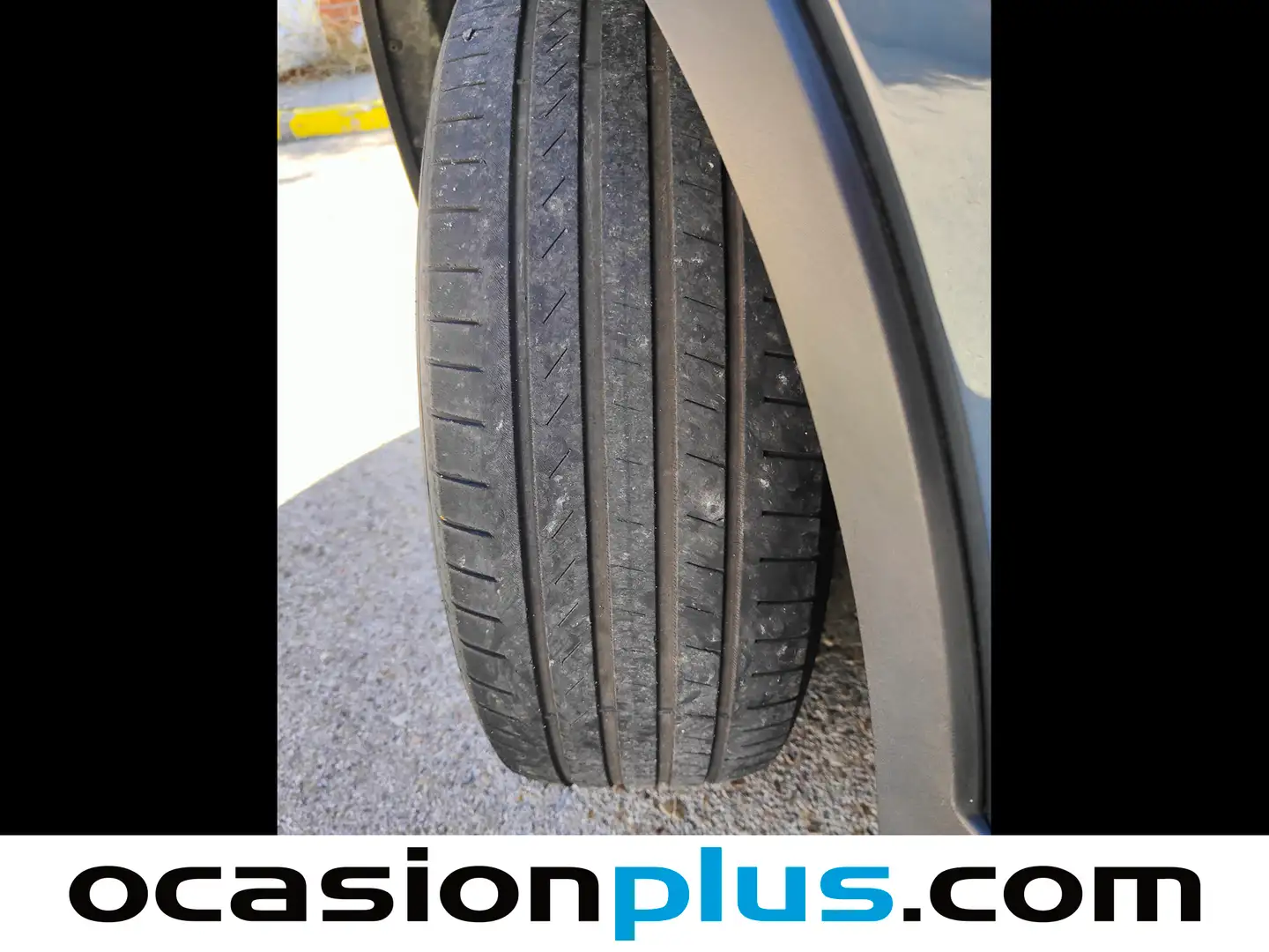 Foto Volvo XC40 Volvo XC40 T3 Momentum Pro (163 CV)