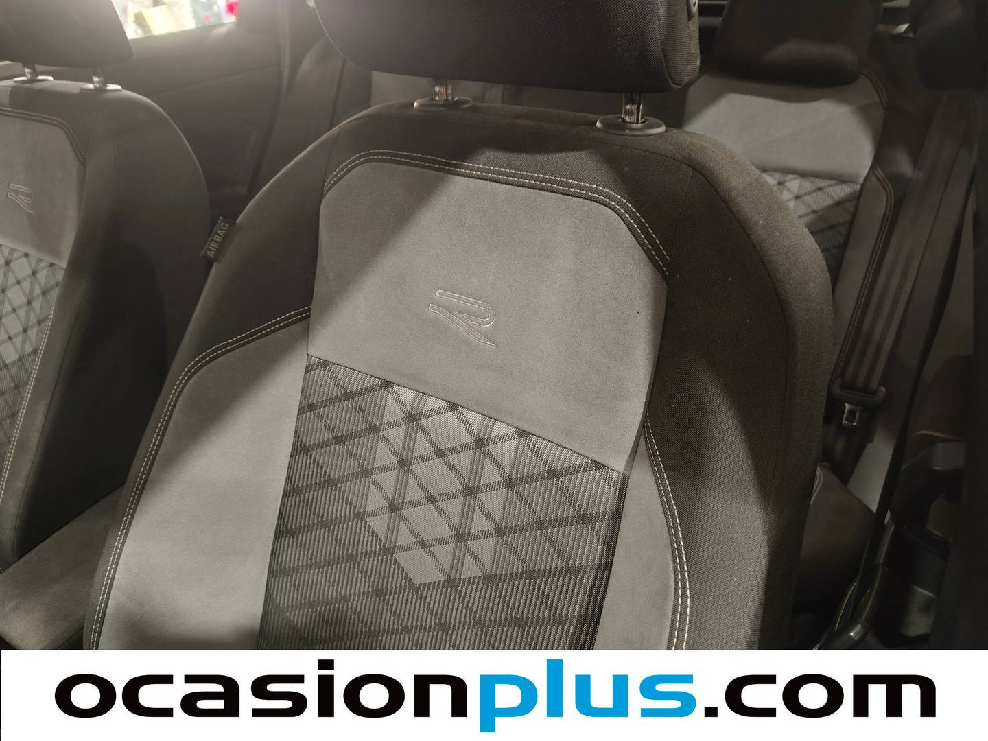 Extras y acabados del Volkswagen Taigo Volkswagen Taigo R-Line 1.5 TSI (150 CV) DSG