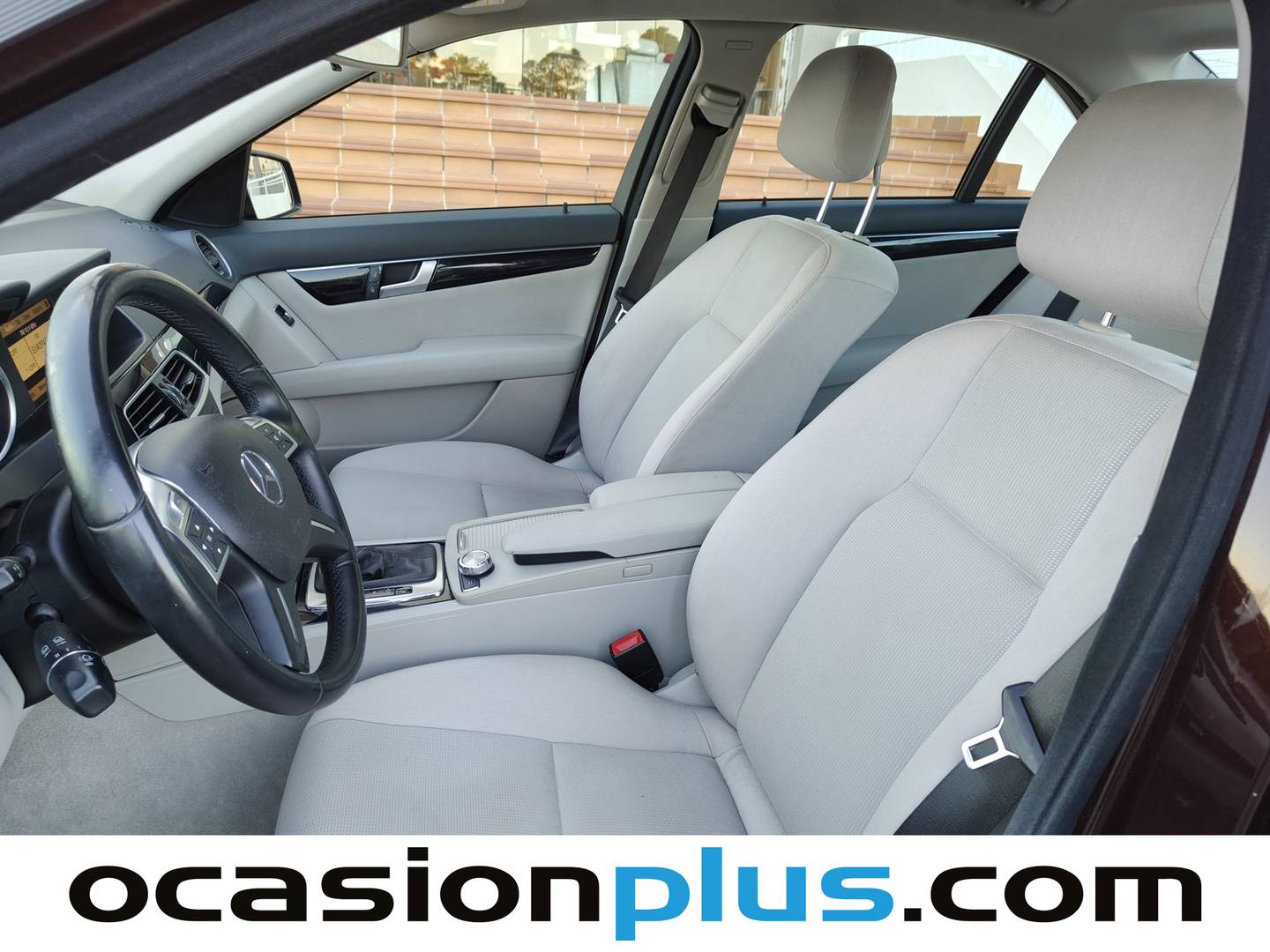 Foto asientos delanteros Mercedes Clase C Mercedes Clase C 200 CDI Blue Efficiency Edition (136 CV)