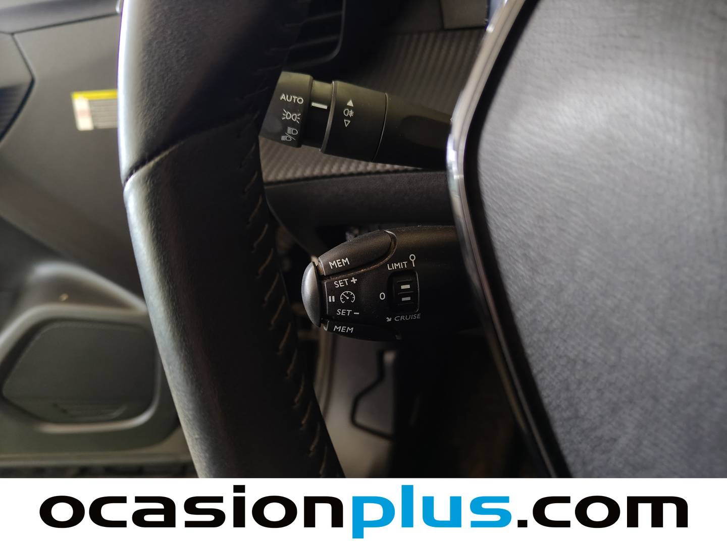 Foto Peugeot 2008 Peugeot 2008 PureTech 130 S&S Allure Pack (130 CV)