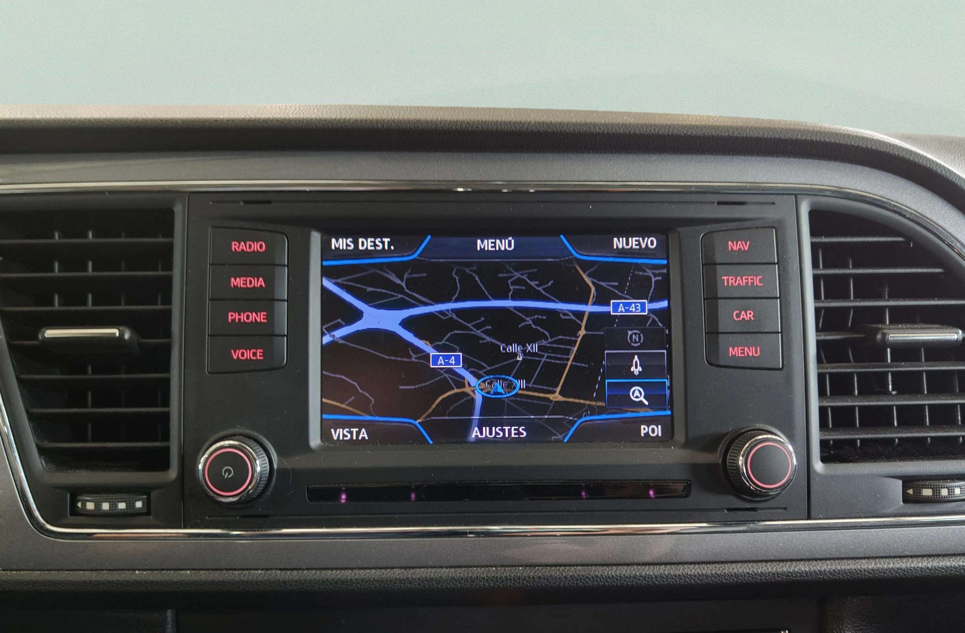 SEAT León 2.0 TDI I-Tech - foto 7