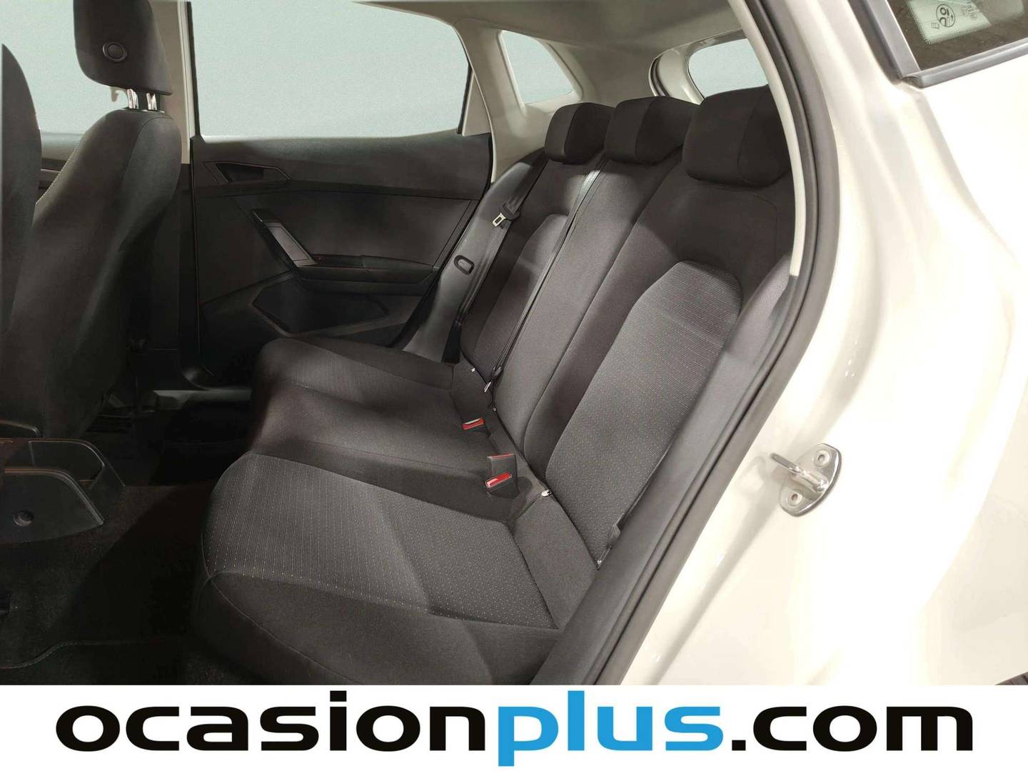 Foto asientos traseros Seat Ibiza Seat Ibiza 1.0 TSI Style XL Wired (110 CV)
