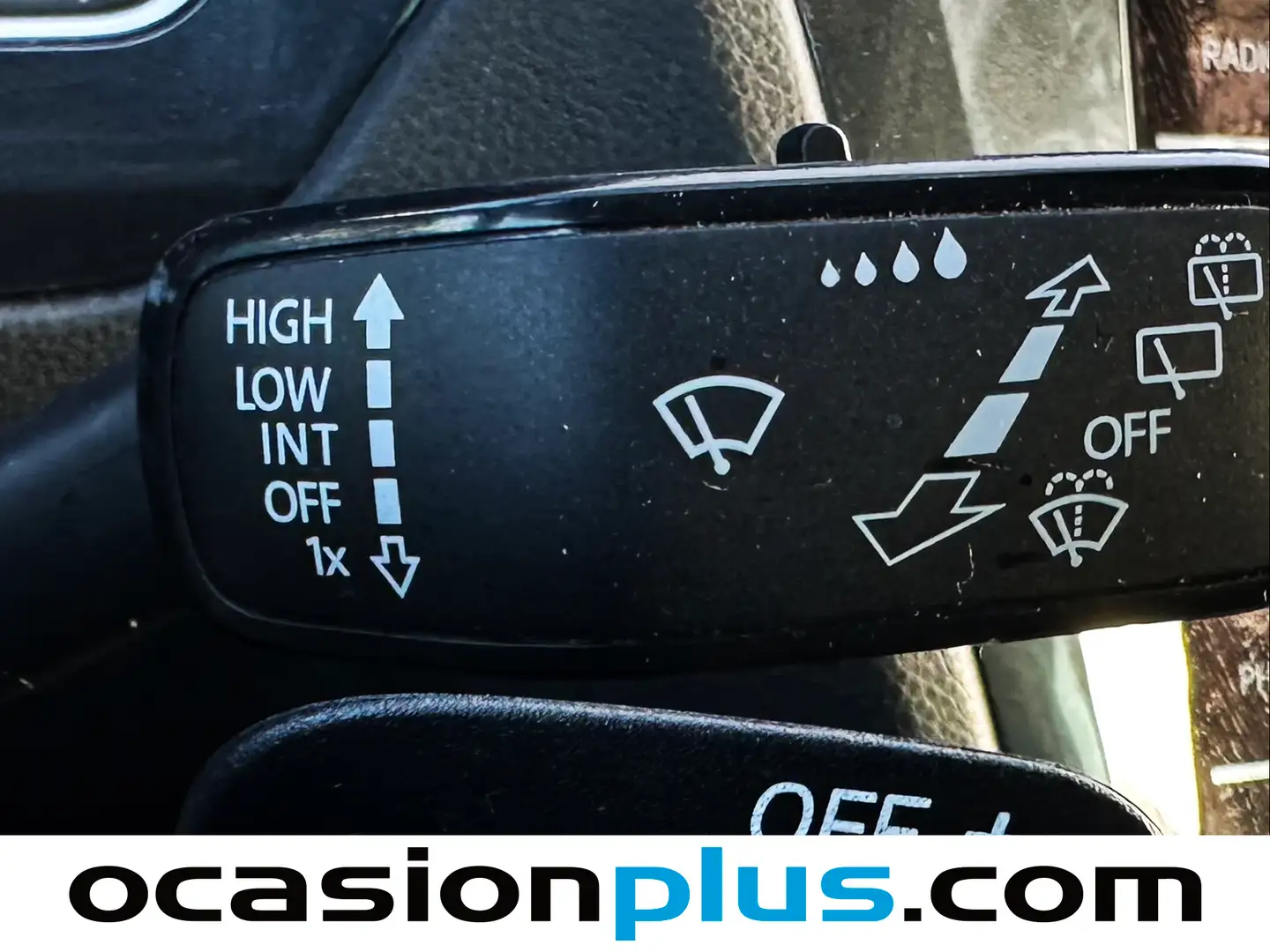 Foto Volkswagen Tiguan Volkswagen Tiguan R-Line 2.0 TDI (150 CV) DSG