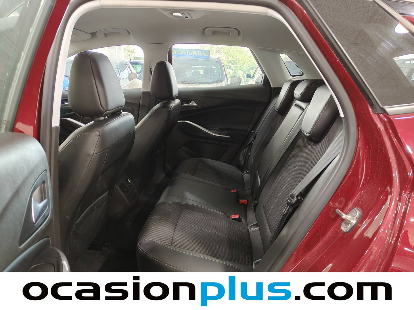 Foto asientos traseros Opel Grandland Opel Grandland 1.2 Turbo XHT S&S GS (130 CV)