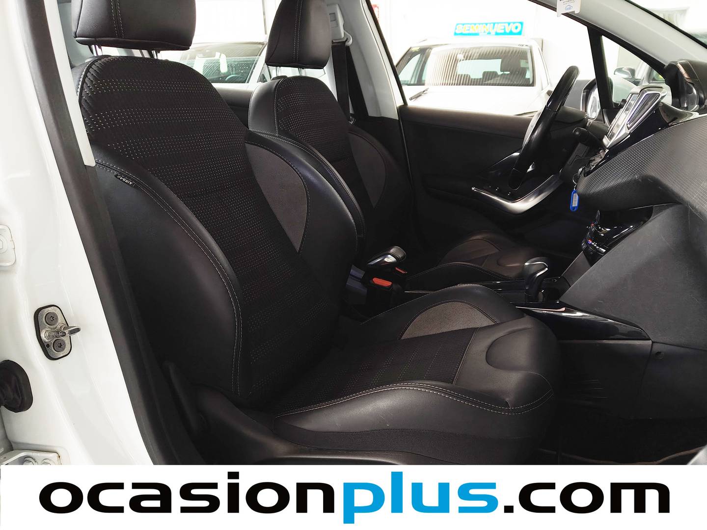 Peugeot 2008 Peugeot 2008 PureTech 110 S&S Allure EAT6 (110 CV) km 0