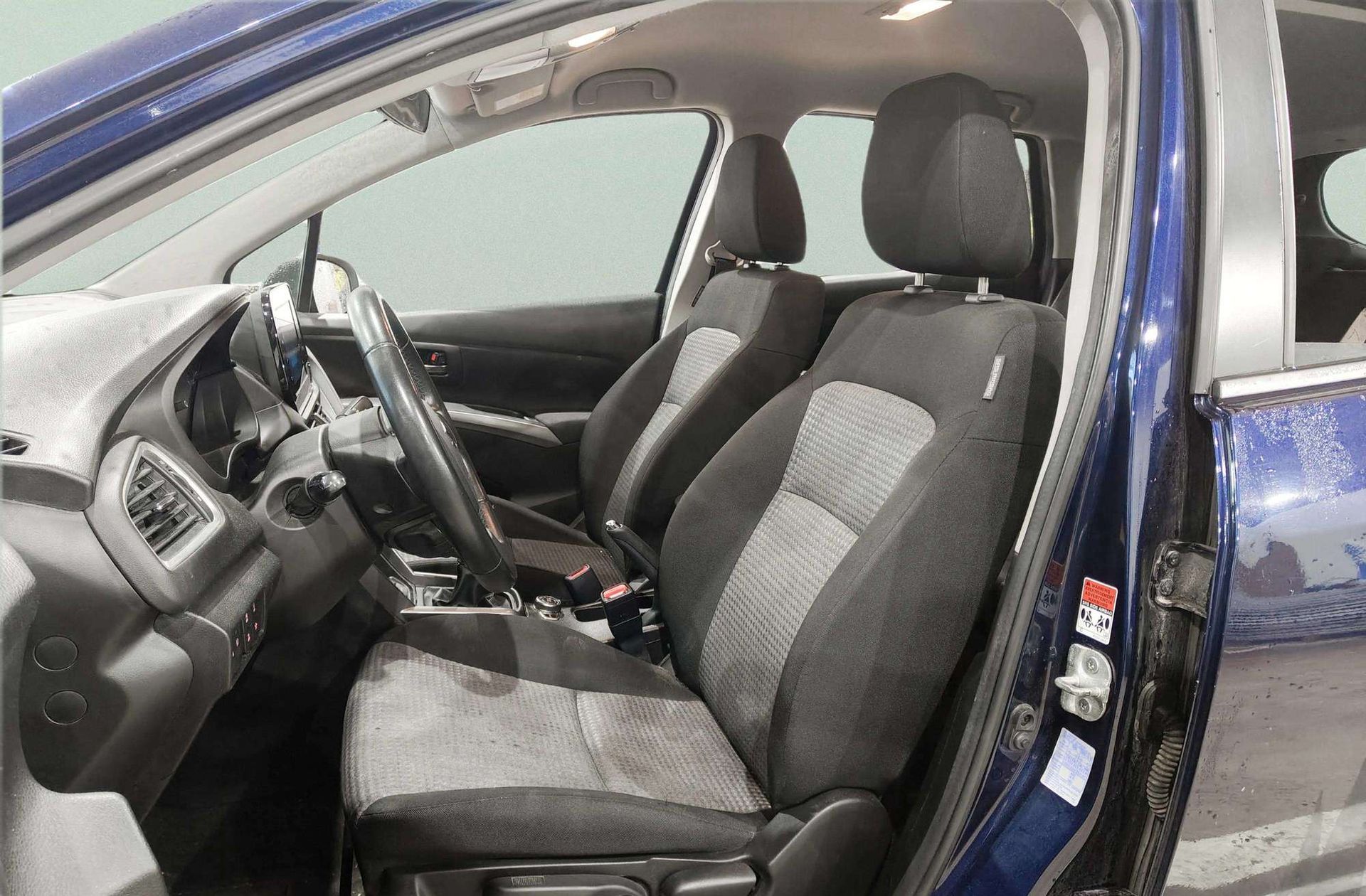 Suzuki S-Cross 1.4T Mild Hybrid S2 4WD - foto 10