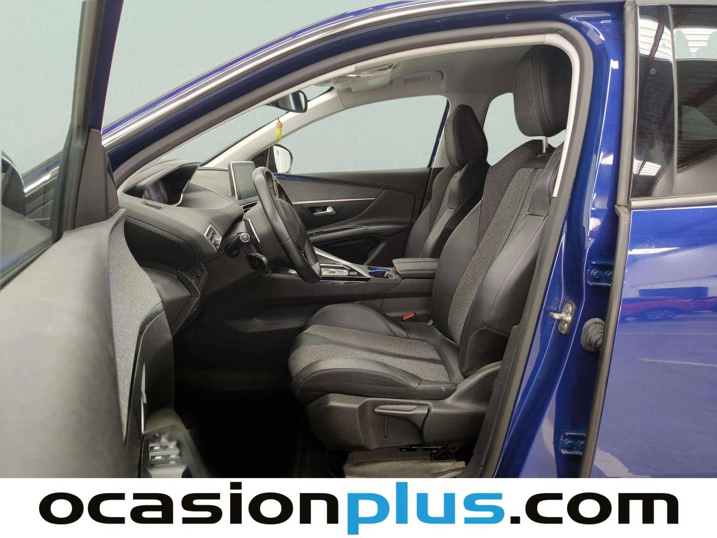 Foto asientos delanteros Peugeot 3008 Peugeot 3008 PureTech 130 Allure EAT8 (130 CV)
