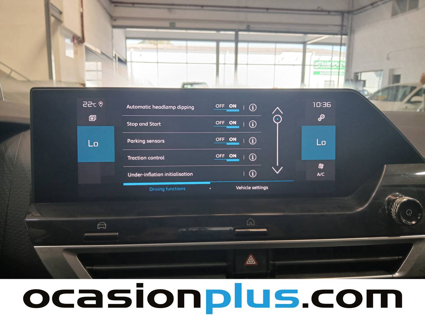 Foto Citroën C4 Citroen C4 BlueHDi 130 S&S Shine EAT8 (130 CV)