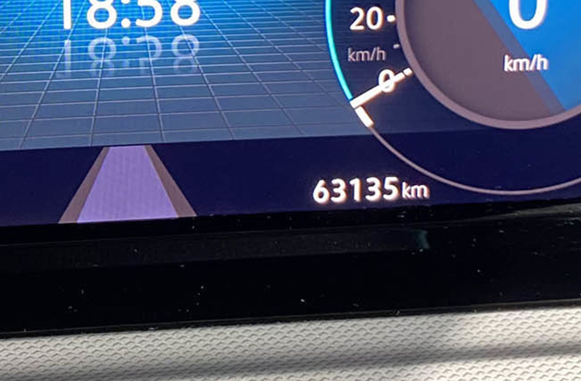 Volkswagen Golf 2.0 TDI - foto 7