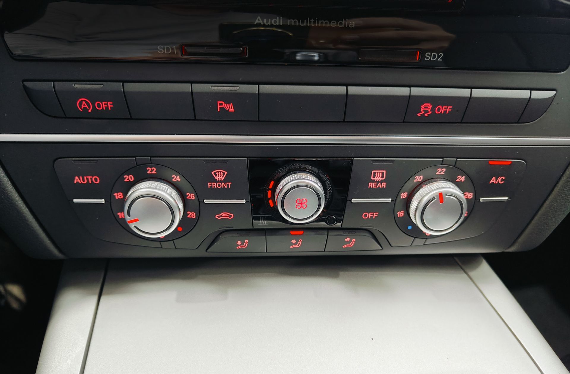Audi A6 3.0 TDI quattro S tronic - foto 33