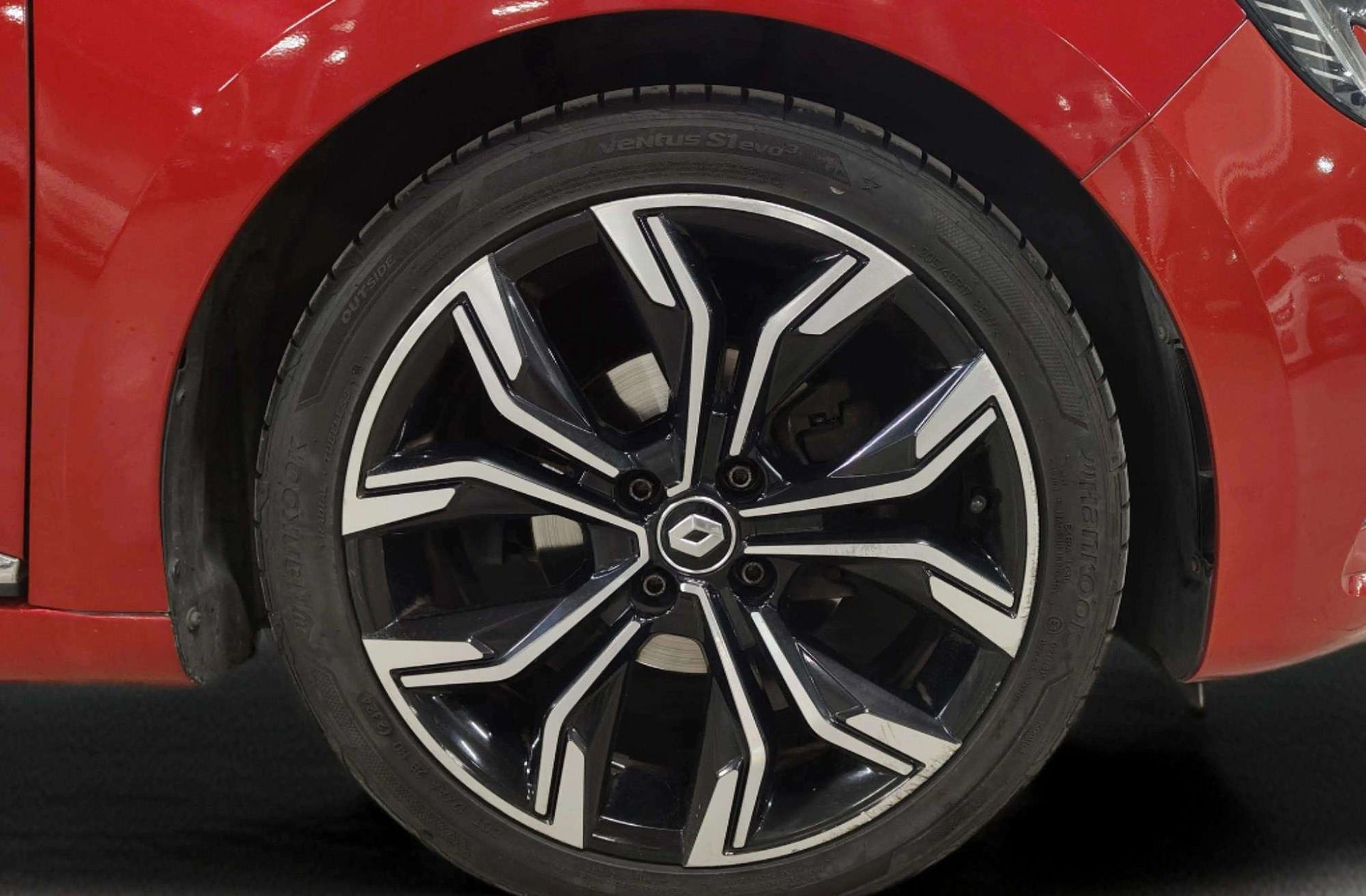 Renault Clio Zen TCe - foto 42