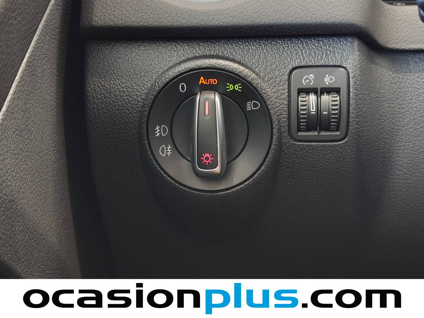Equipamiento del Volkswagen Tiguan Volkswagen Tiguan Sport 2.0 TDI BMT 4Motion (140 CV)