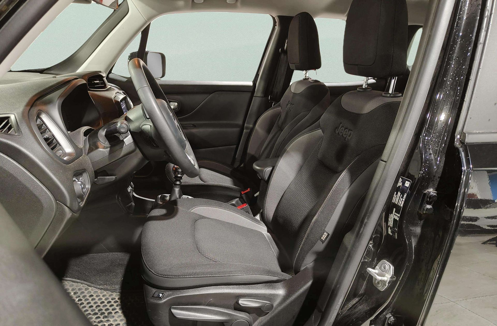 Jeep Renegade 1.0G Limited 4x2 - foto 9