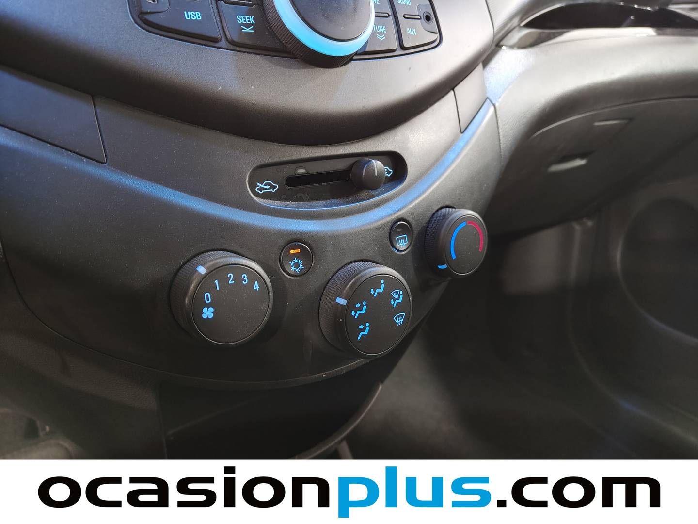 Extras y acabados del Chevrolet Spark Chevrolet Spark 1.0 16v LS (68 CV)