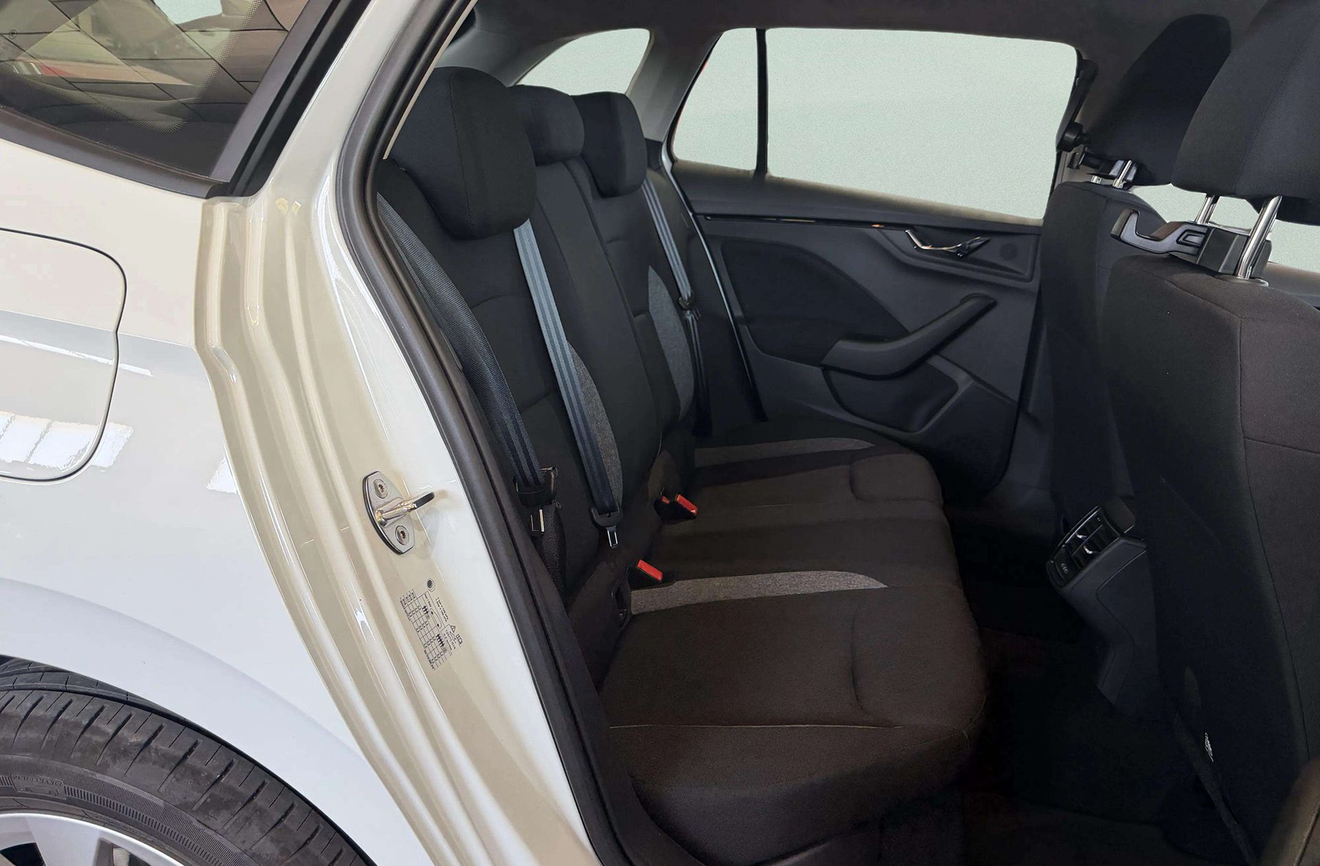 Škoda Scala 1.0 TSI Go - foto 14