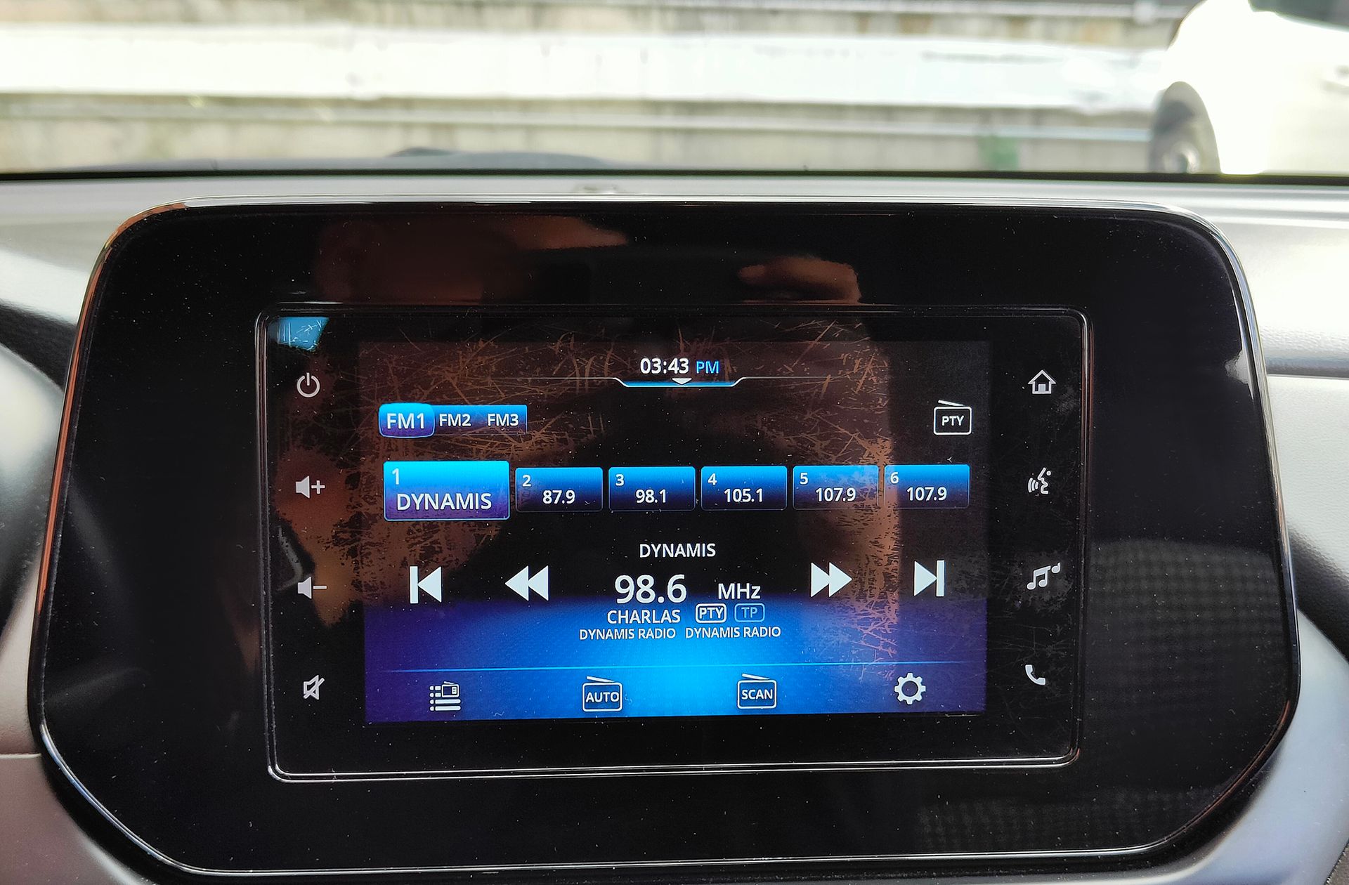 Suzuki S-Cross 1.4T Mild Hybrid S2 4WD - foto 38