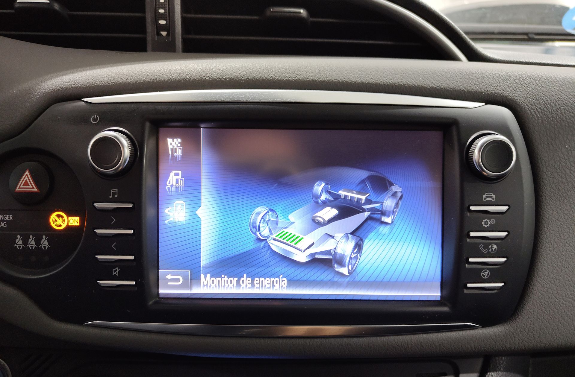 Toyota Yaris 1.5 Hybrid Active - foto 33