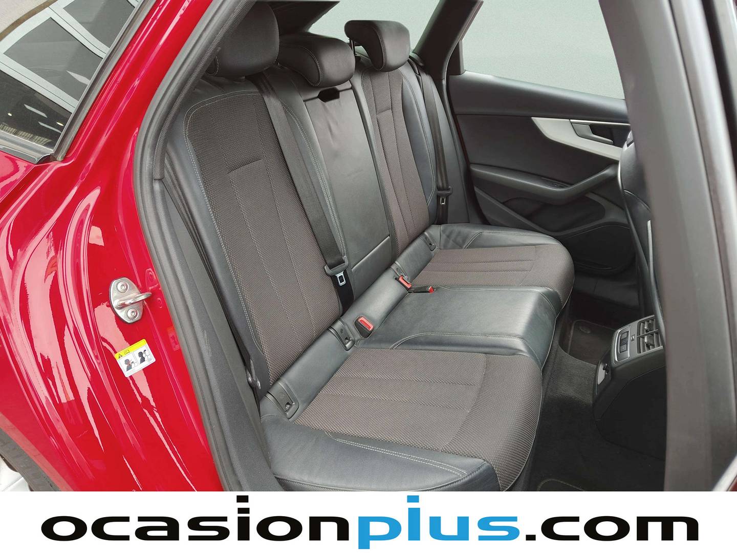 Foto Audi A4 Audi A4 Avant S line edition 2.0 TFSI (190 CV) S tronic