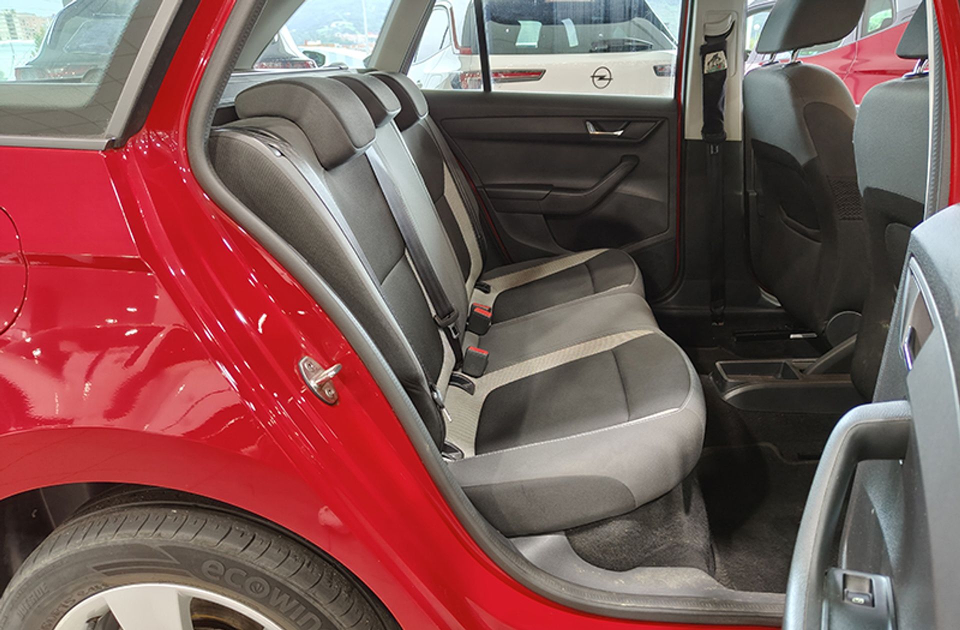 Škoda Fabia Combi 1.0 TSI Ambition - foto 14