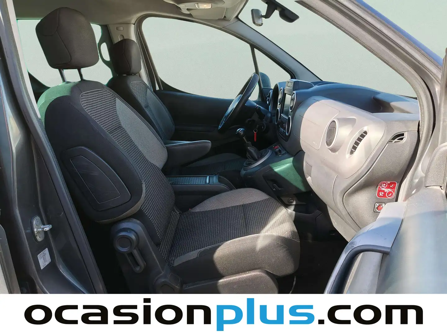 Foto Peugeot Partner Peugeot Partner Tepee Tepee BlueHDi 1.6 100 Outdoor (100 CV)