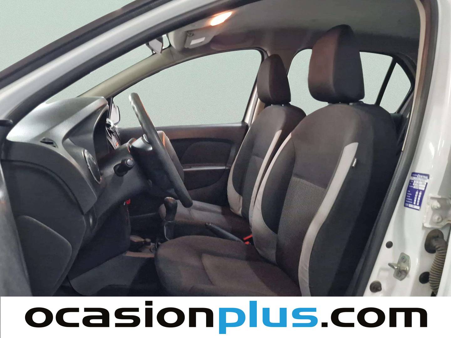 Foto asientos delanteros Dacia Logan Dacia Logan 1.2 Ambiance (75 CV)
