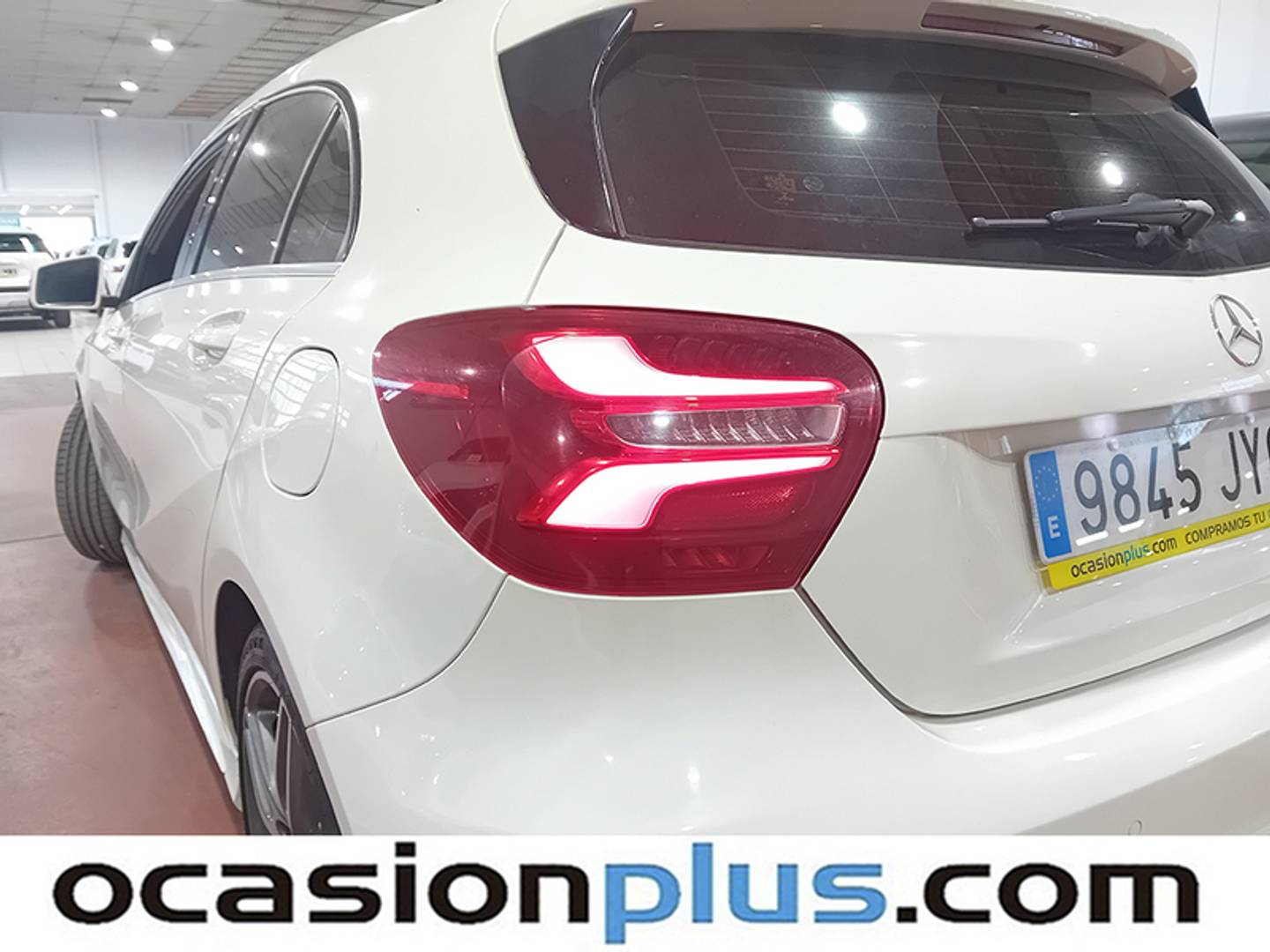 Foto Mercedes Clase A Mercedes-Benz Clase A 180 Pack AMG (122 CV)