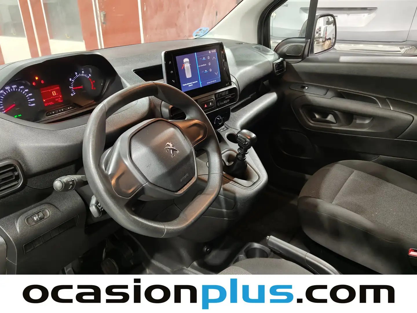 Foto Peugeot Partner Peugeot Partner BlueHDi 100 S&S Pro Standard 600kg (98 CV)