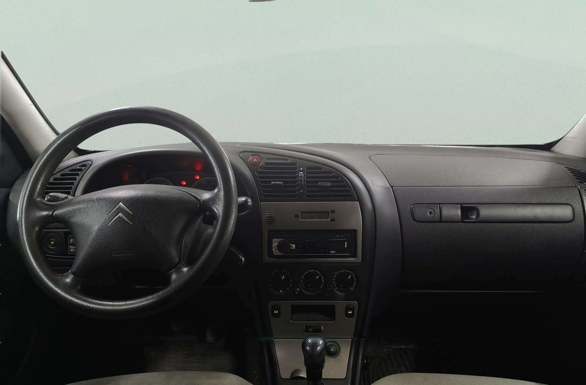 Citroën Xsara 1.4 SX - foto 5