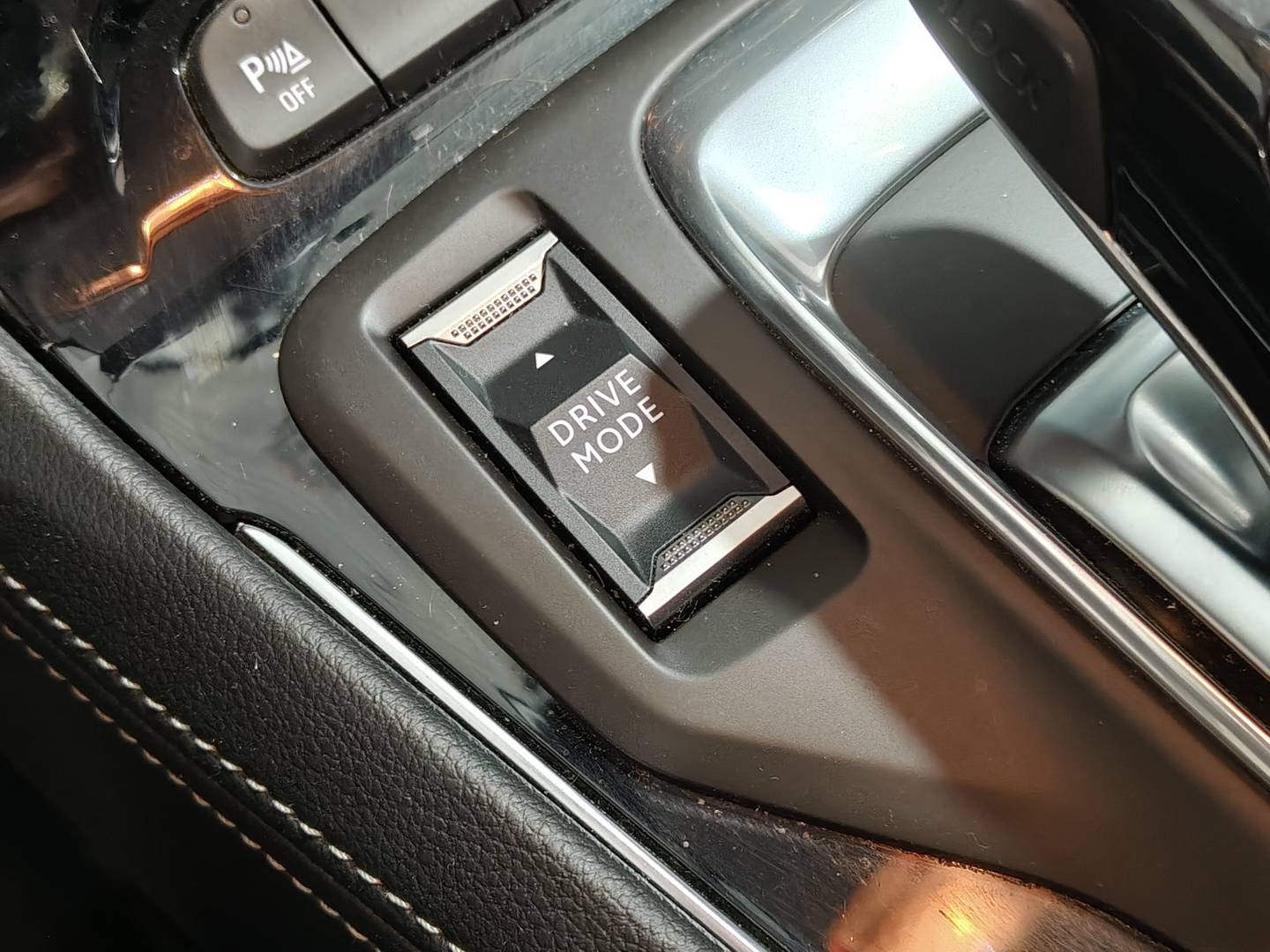 Foto Opel Grandland Opel Grandland 1.5 CDTi Business Edition Auto  (130 CV)